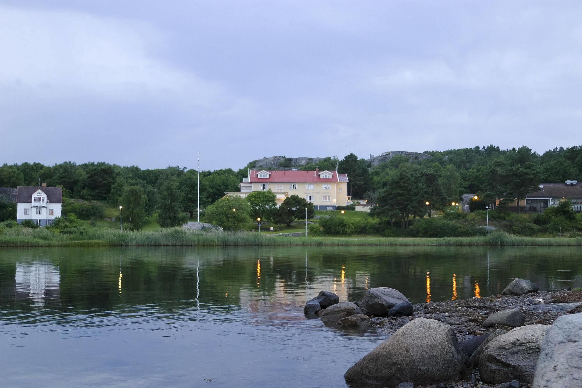 Pensionat Styrsoe Skaeret Exterior photo